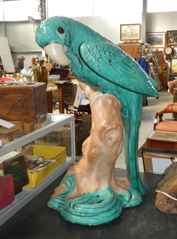Auction lot image 8