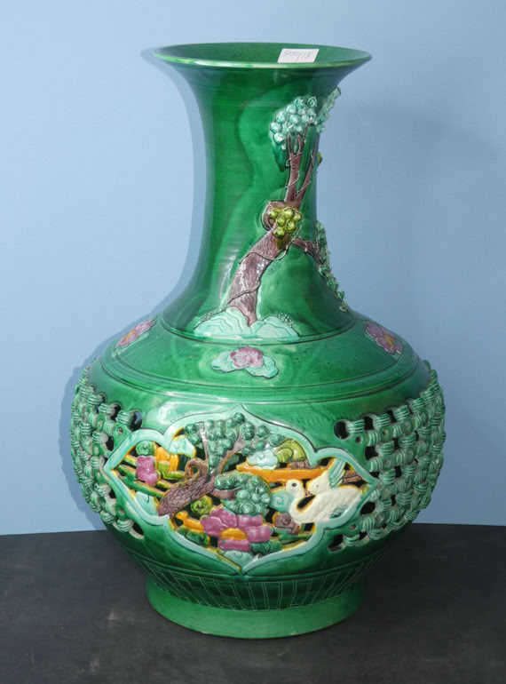 Auction lot image 8