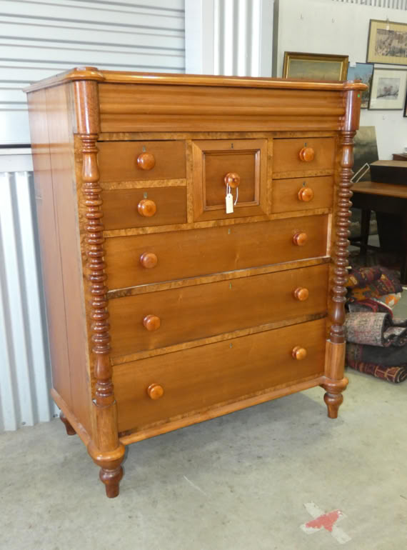 Auction lot image 8